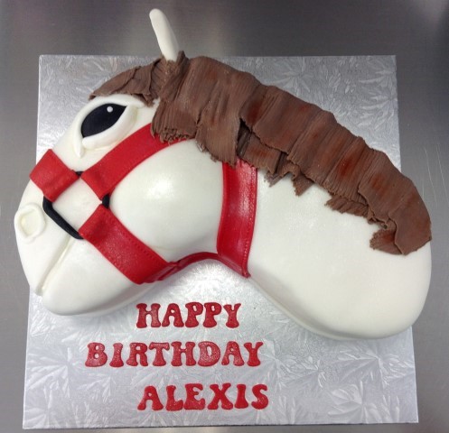 Horse Head Cake. - Wow Sweets