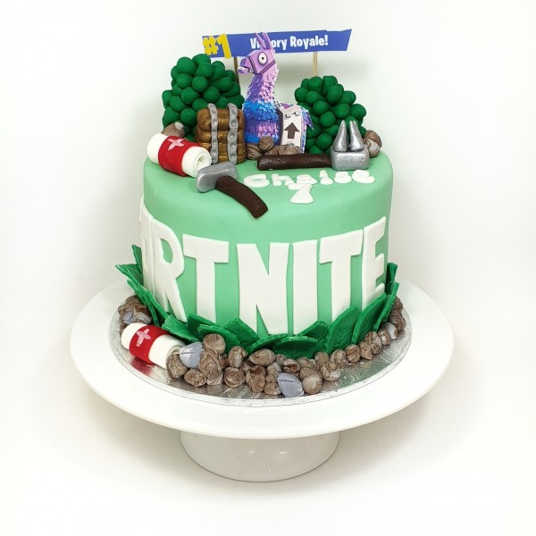 Fortnite Cake | Coast Cakes